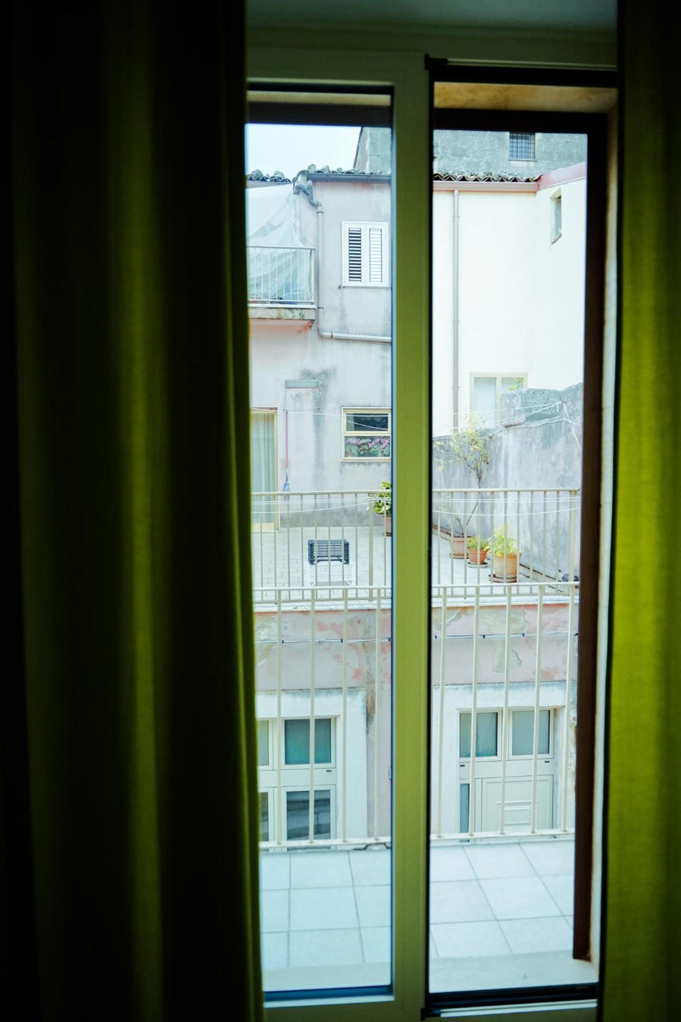 Alex Rooms Ragusa Exterior photo